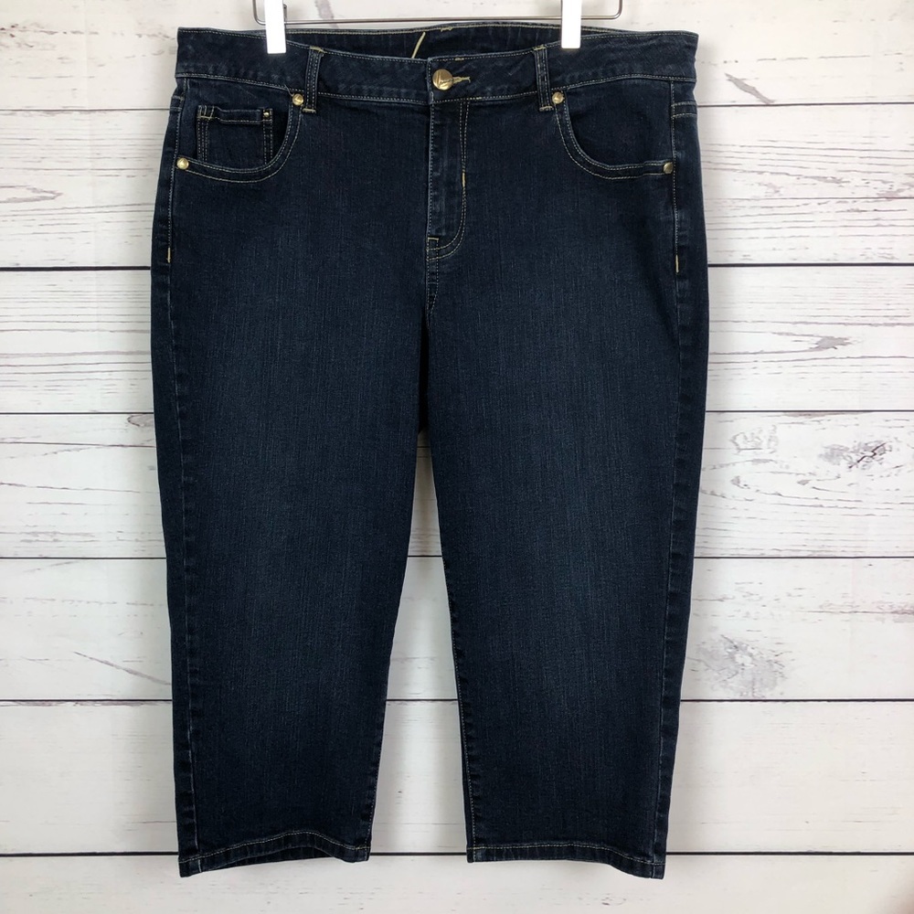 LANE BRYANT Denim Capris Size 20